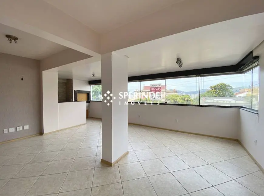 Foto 4 de Apartamento com 2 Quartos para alugar, 95m² em Jardim do Salso, Porto Alegre