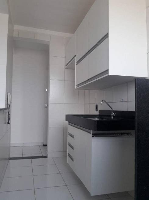 Foto 2 de Apartamento com 2 Quartos à venda, 45m² em Jardim Eldorado, Presidente Prudente