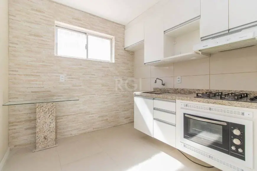 Foto 1 de Apartamento com 2 Quartos à venda, 49m² em Jardim Itú Sabará, Porto Alegre
