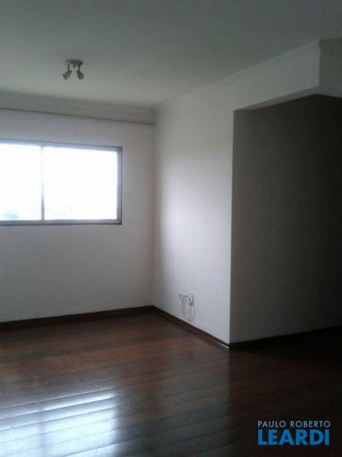 Foto 1 de Apartamento com 2 Quartos para venda ou aluguel, 53m² em Jardim Marajoara, São Paulo