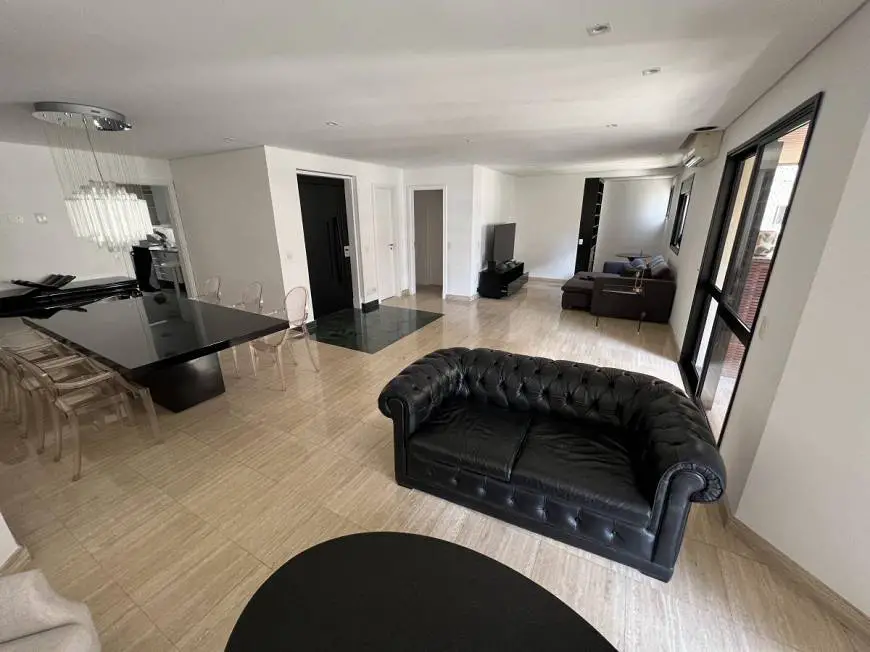 Foto 1 de Apartamento com 2 Quartos para alugar, 157m² em Jardim Paulista, São Paulo