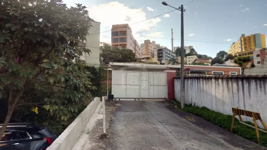 Foto 2 de Apartamento com 2 Quartos à venda, 100m² em Jardim Quisisana, Poços de Caldas