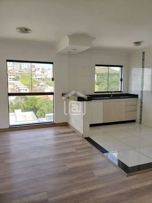 Foto 1 de Apartamento com 2 Quartos à venda, 66m² em Jardim Vitoria, Poços de Caldas