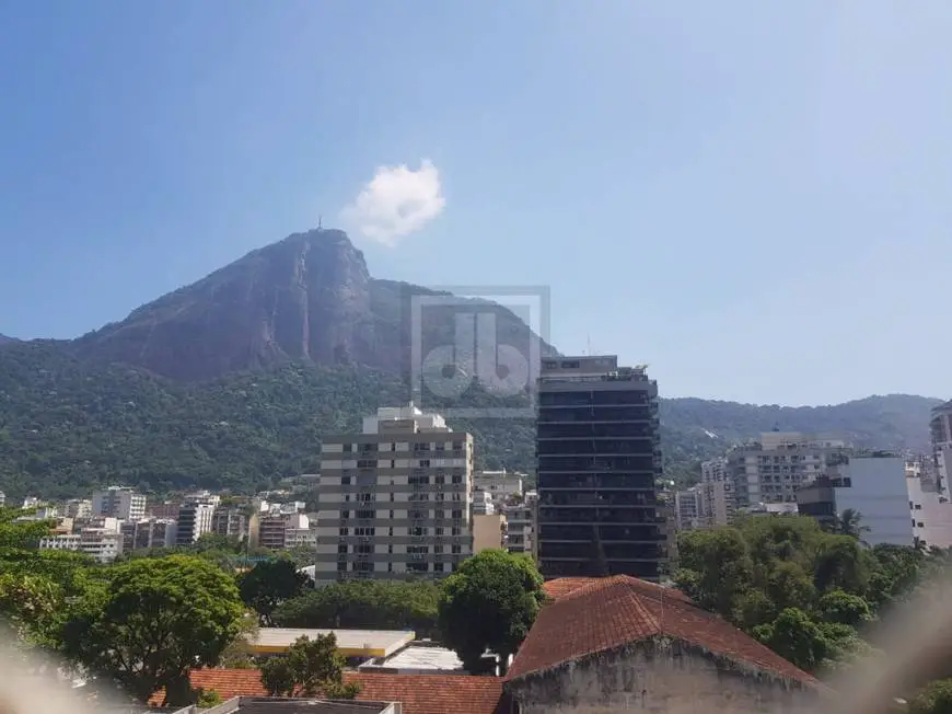 Foto 3 de Apartamento com 2 Quartos para alugar, 100m² em Lagoa, Rio de Janeiro