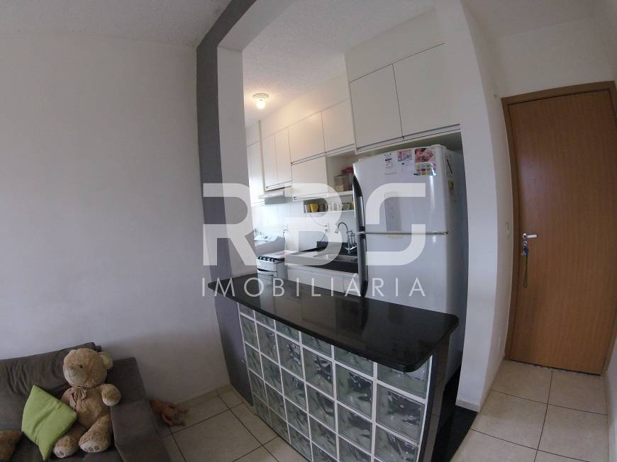 Foto 3 de Apartamento com 2 Quartos à venda, 45m² em Laranjeiras, Serra
