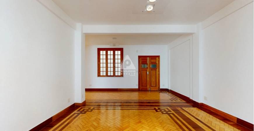 Foto 4 de Apartamento com 2 Quartos à venda, 217m² em Laranjeiras, Rio de Janeiro