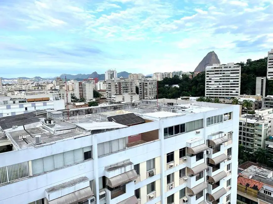 Foto 4 de Apartamento com 2 Quartos à venda, 66m² em Laranjeiras, Rio de Janeiro