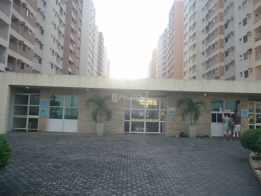Foto 1 de Apartamento com 2 Quartos para alugar, 54m² em Luzia, Aracaju