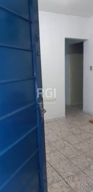 Foto 1 de Apartamento com 2 Quartos à venda, 38m² em Maria Regina, Alvorada