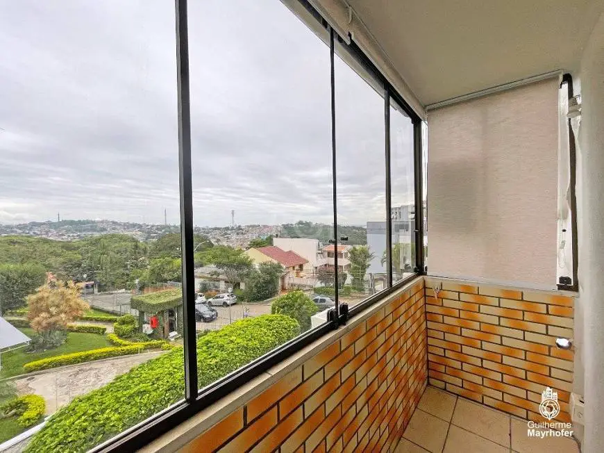 Foto 5 de Apartamento com 2 Quartos à venda, 67m² em Medianeira, Porto Alegre