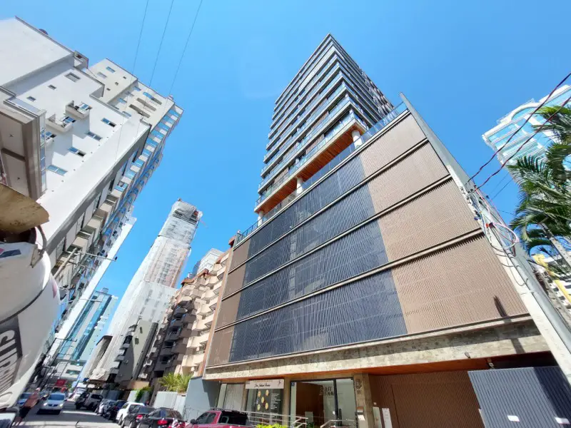 Foto 1 de Apartamento com 2 Quartos à venda, 140m² em Meia Praia, Itapema