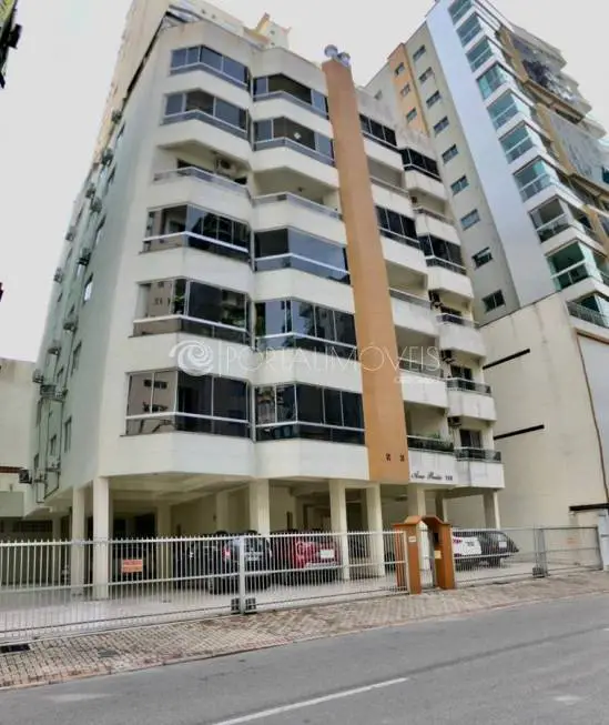 Foto 1 de Apartamento com 2 Quartos à venda, 90m² em Meia Praia, Itapema
