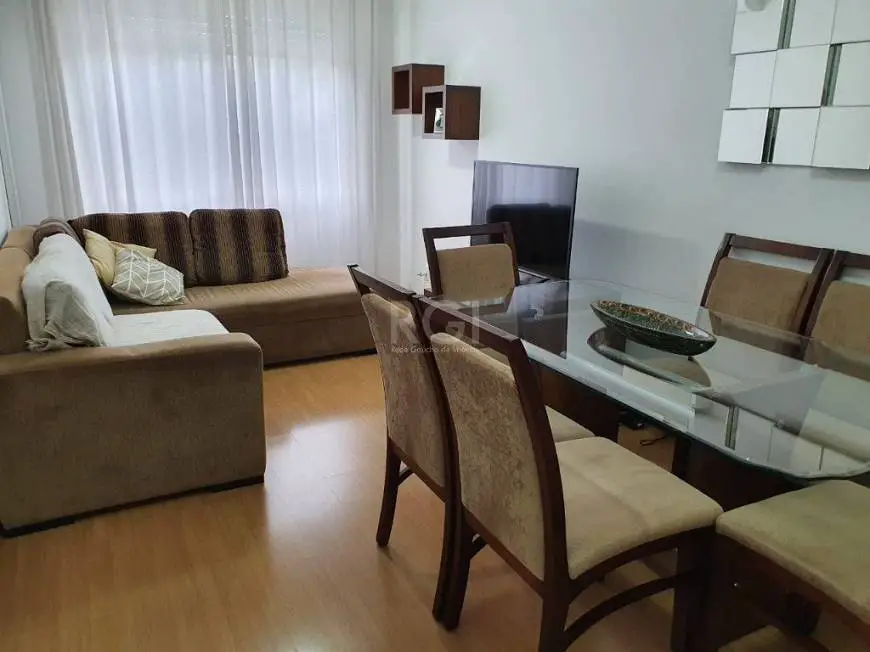 Foto 2 de Apartamento com 2 Quartos à venda, 62m² em Menino Deus, Porto Alegre