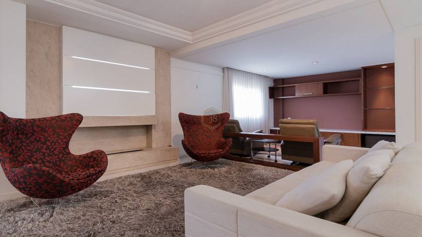 Foto 3 de Apartamento com 2 Quartos à venda, 180m² em Mercês, Curitiba