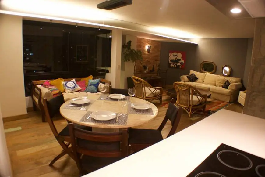 Foto 4 de Apartamento com 2 Quartos à venda, 135m² em Moema, São Paulo