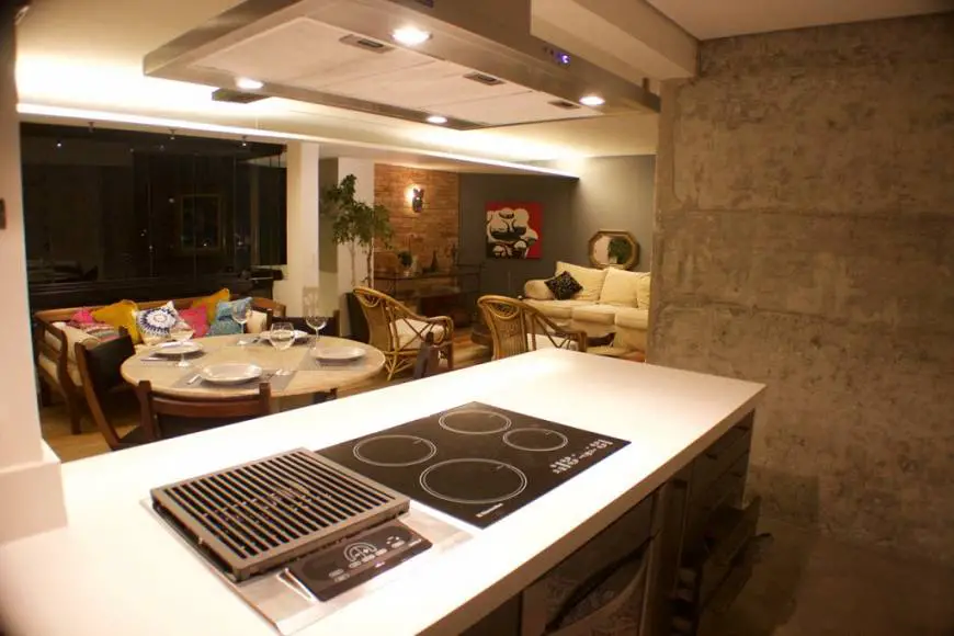 Foto 5 de Apartamento com 2 Quartos à venda, 135m² em Moema, São Paulo