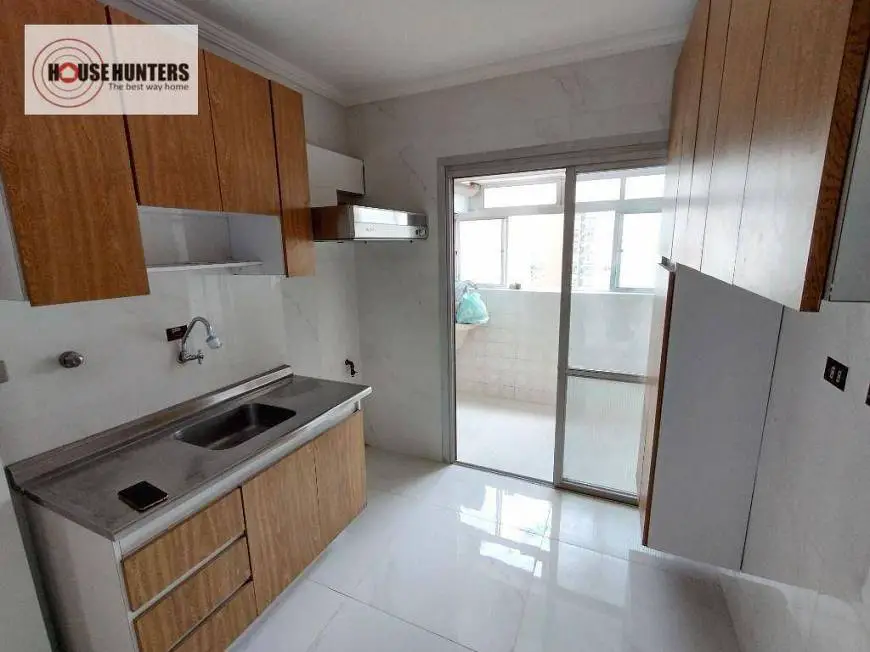 Foto 2 de Apartamento com 2 Quartos para alugar, 66m² em Moema, São Paulo