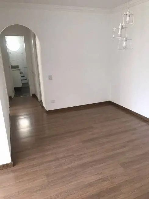 Foto 3 de Apartamento com 2 Quartos para alugar, 75m² em Moema, São Paulo
