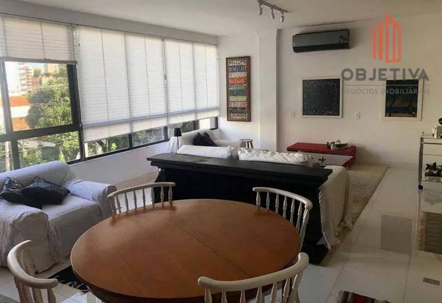 Foto 2 de Apartamento com 2 Quartos para alugar, 110m² em Moinhos de Vento, Porto Alegre