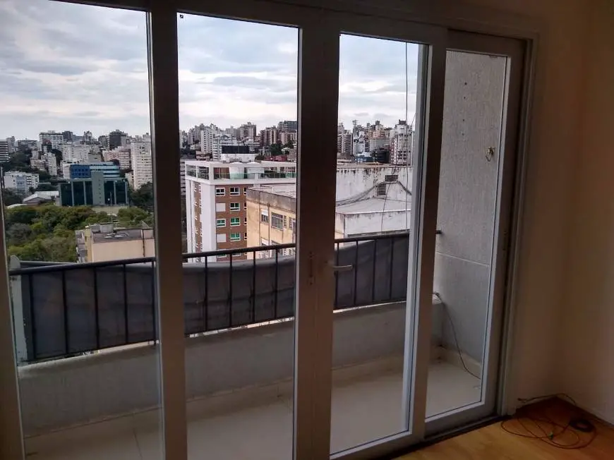 Foto 3 de Apartamento com 2 Quartos para alugar, 71m² em Moinhos de Vento, Porto Alegre