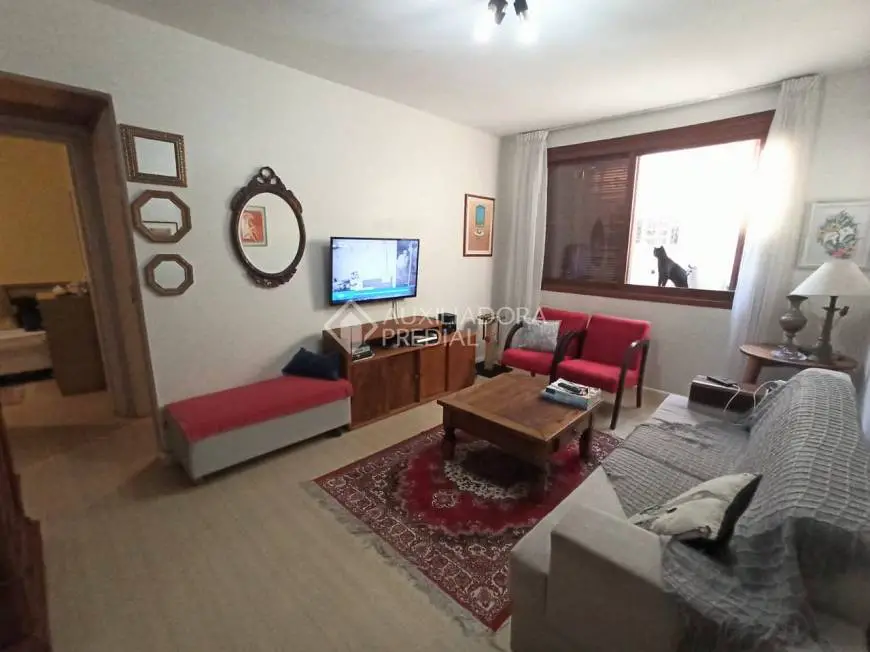 Foto 2 de Apartamento com 2 Quartos à venda, 61m² em Mont' Serrat, Porto Alegre