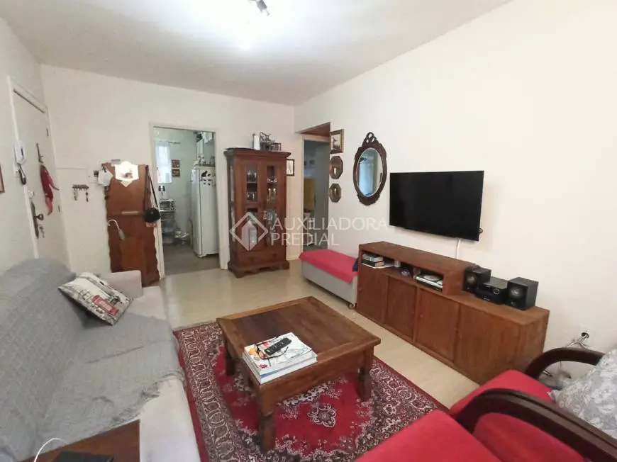 Foto 3 de Apartamento com 2 Quartos à venda, 61m² em Mont' Serrat, Porto Alegre