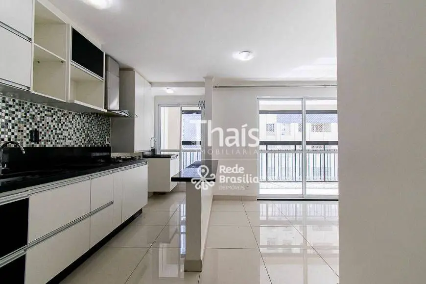Foto 2 de Apartamento com 2 Quartos para alugar, 73m² em Norte, Brasília