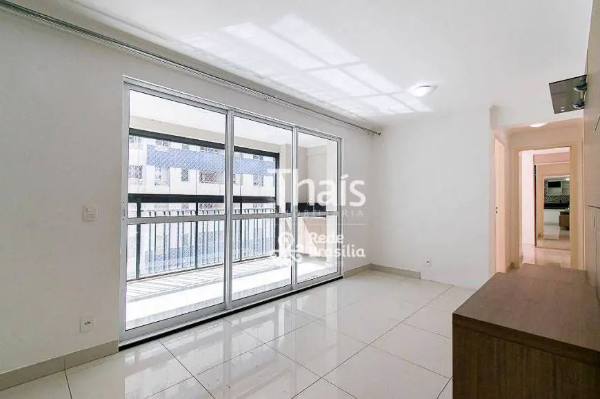Foto 3 de Apartamento com 2 Quartos para alugar, 73m² em Norte, Brasília