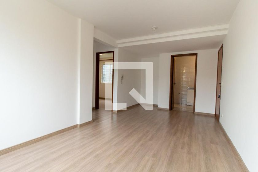 Foto 2 de Apartamento com 2 Quartos para alugar, 56m² em Novo Mundo, Curitiba