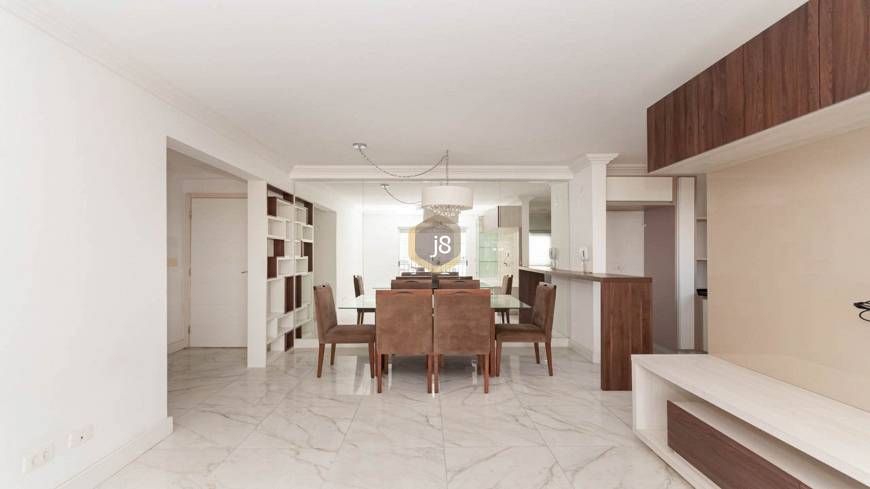 Foto 3 de Apartamento com 2 Quartos para alugar, 77m² em Novo Mundo, Curitiba