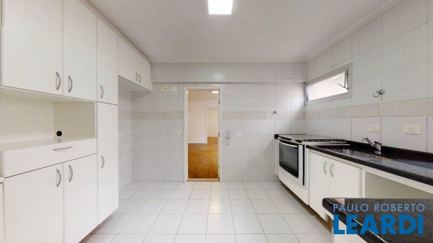 Foto 3 de Apartamento com 2 Quartos à venda, 112m² em Paraíso, São Paulo