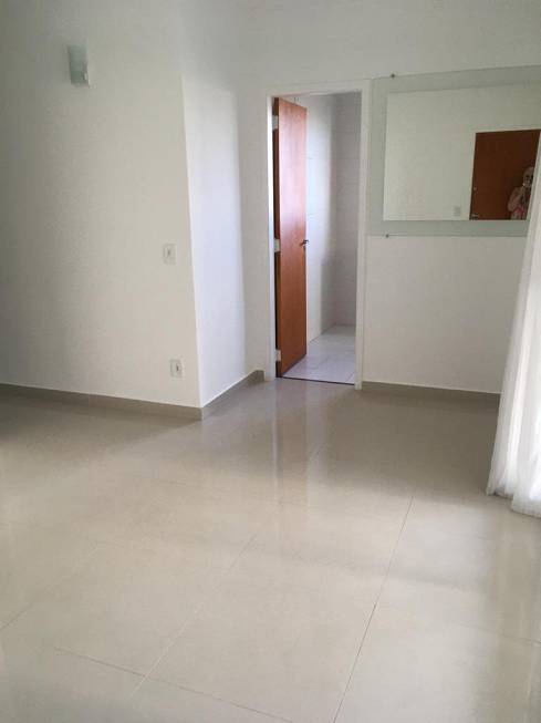 Foto 3 de Apartamento com 2 Quartos para alugar, 74m² em Parque Residencial Aquarius, São José dos Campos