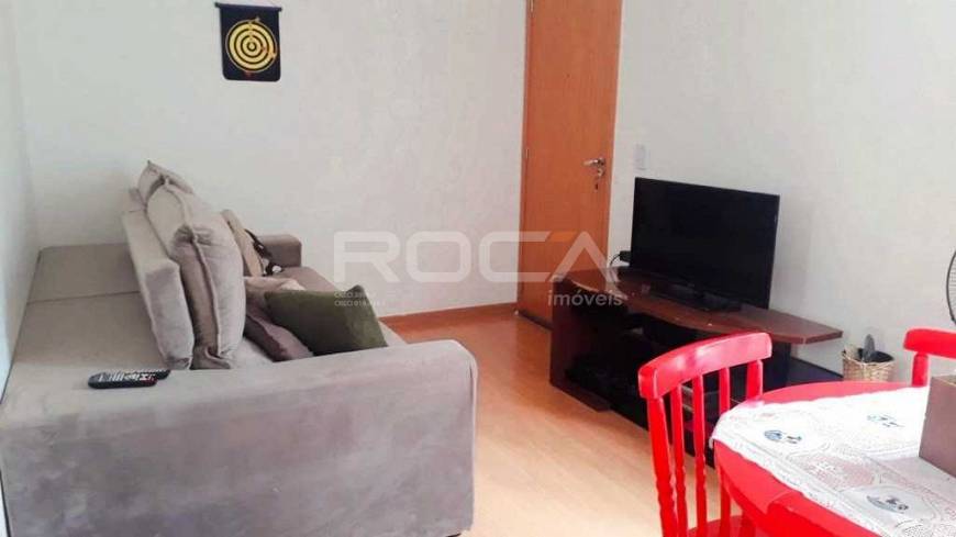 Foto 3 de Apartamento com 2 Quartos para alugar, 50m² em Parque Santa Felícia Jardim, São Carlos