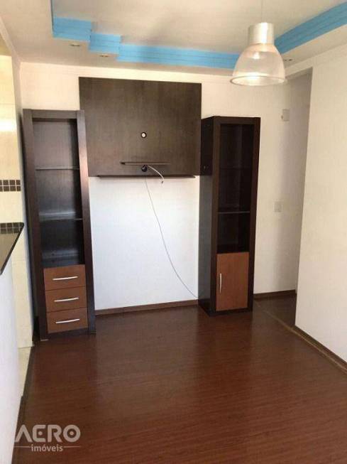 Foto 2 de Apartamento com 2 Quartos à venda, 48m² em Parque União, Bauru