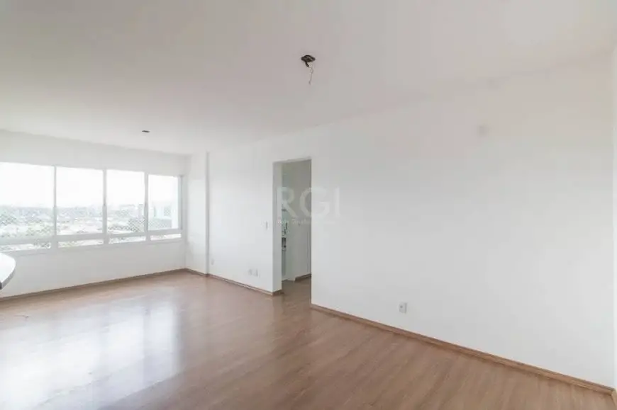 Foto 2 de Apartamento com 2 Quartos à venda, 72m² em Partenon, Porto Alegre