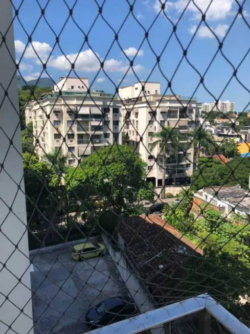 Foto 1 de Apartamento com 2 Quartos para alugar, 52m² em Pechincha, Rio de Janeiro