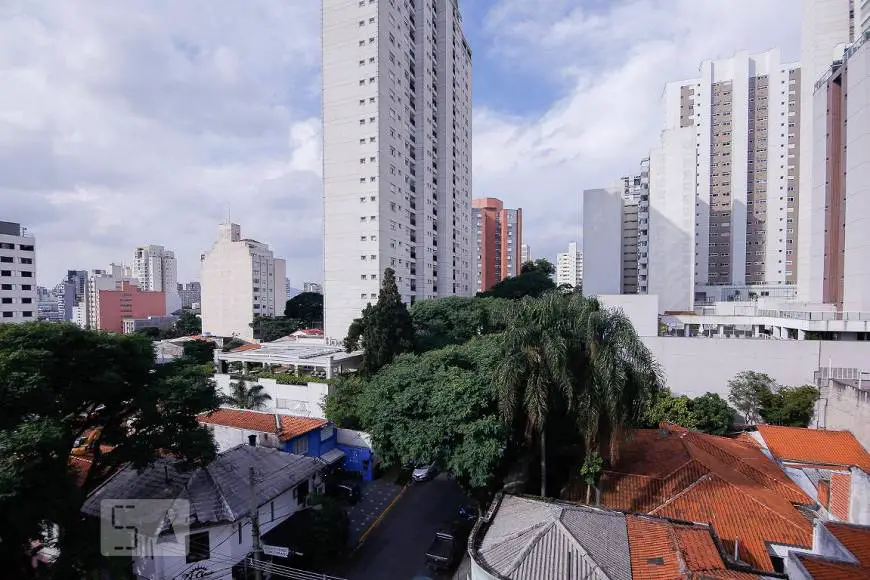 Foto 4 de Apartamento com 2 Quartos para alugar, 80m² em Perdizes, São Paulo