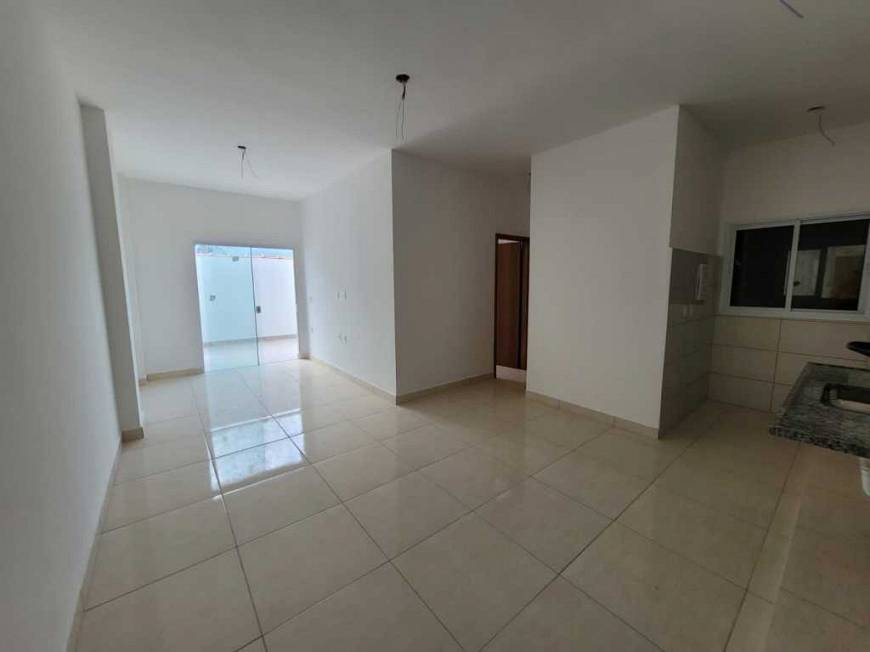 Foto 4 de Apartamento com 2 Quartos para alugar, 67m² em Perequê-Açu, Ubatuba
