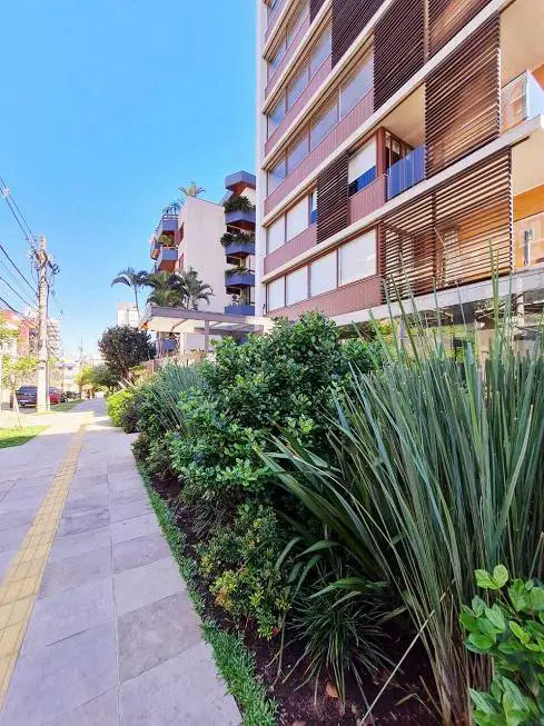 Foto 3 de Apartamento com 2 Quartos à venda, 104m² em Petrópolis, Porto Alegre
