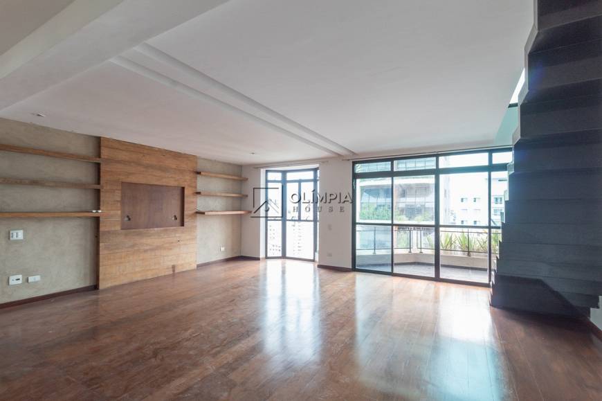 Foto 1 de Apartamento com 2 Quartos para alugar, 130m² em Pinheiros, São Paulo
