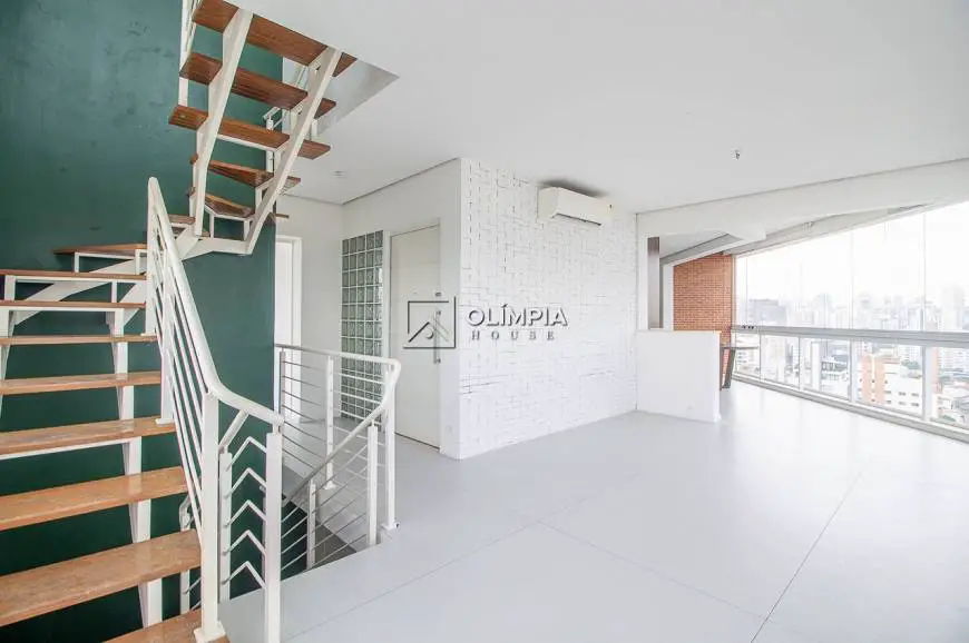 Foto 3 de Apartamento com 2 Quartos para alugar, 212m² em Pinheiros, São Paulo