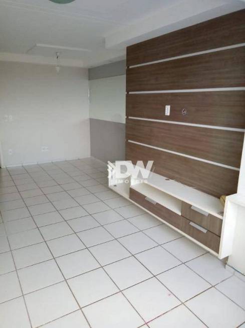 Foto 2 de Apartamento com 2 Quartos para alugar, 58m² em Pitimbu, Natal