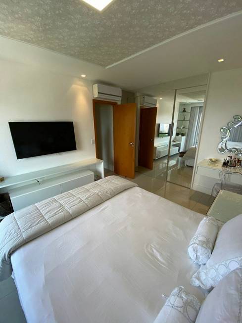 Foto 3 de Apartamento com 2 Quartos à venda, 113m² em Pituaçu, Salvador