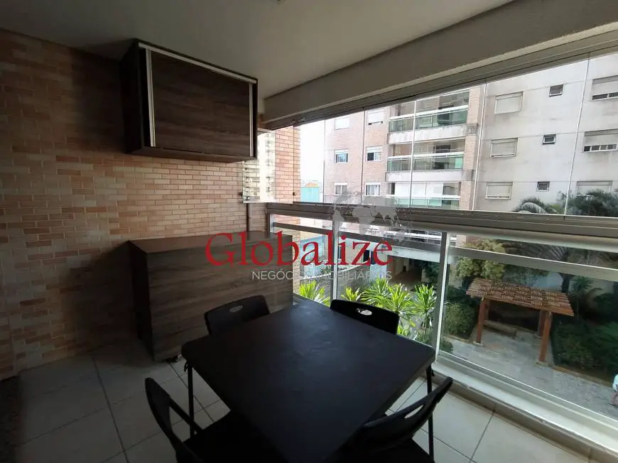 Foto 2 de Apartamento com 2 Quartos à venda, 78m² em Ponta da Praia, Santos