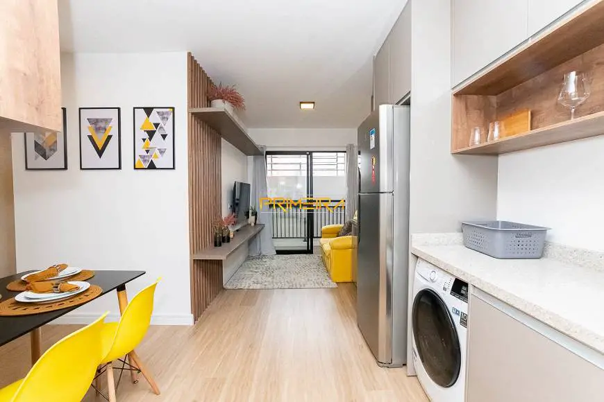 Foto 3 de Apartamento com 2 Quartos à venda, 50m² em Portão, Curitiba