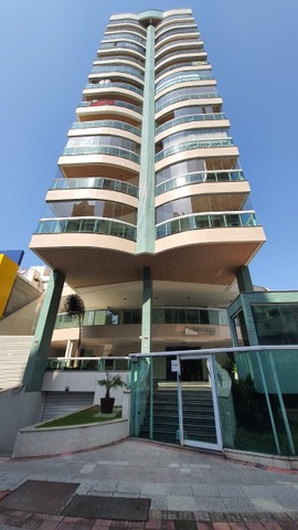 Foto 1 de Apartamento com 2 Quartos à venda, 66m² em Praia da Costa, Vila Velha