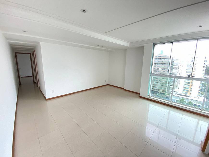 Foto 1 de Apartamento com 2 Quartos à venda, 70m² em Praia da Costa, Vila Velha