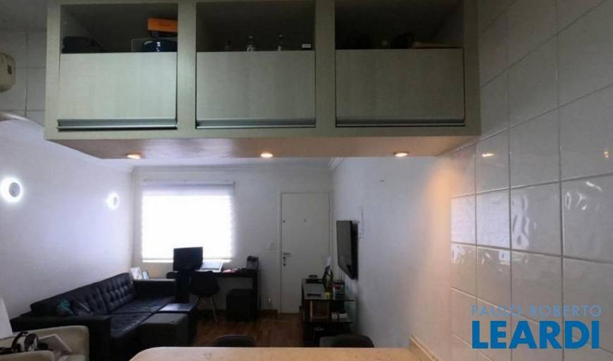 Foto 4 de Apartamento com 2 Quartos à venda, 50m² em Real Parque, São Paulo