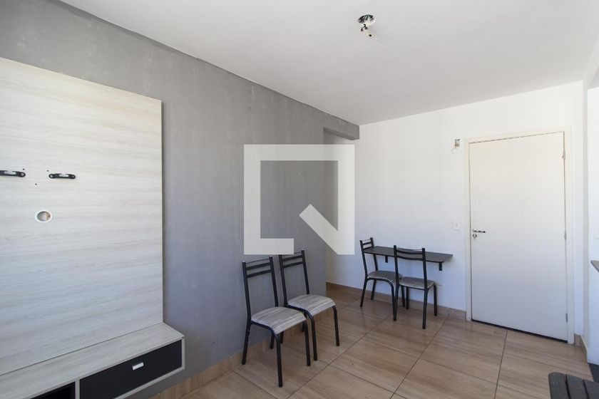 Foto 3 de Apartamento com 2 Quartos para alugar, 47m² em Recreio dos Sorocabanos, Sorocaba