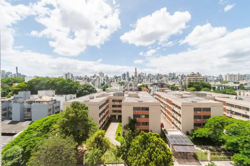 Foto 5 de Apartamento com 2 Quartos para alugar, 78m² em Rio Branco, Porto Alegre